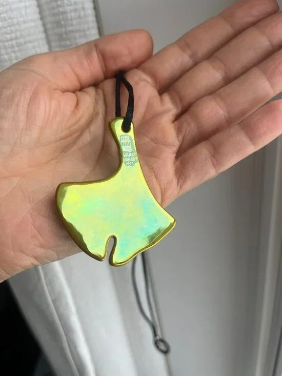 Zsolnay Hungary Eosin Ginkgo Leaf Pendant Necklace - Iridescent Green Gold - Picture 3 of 12